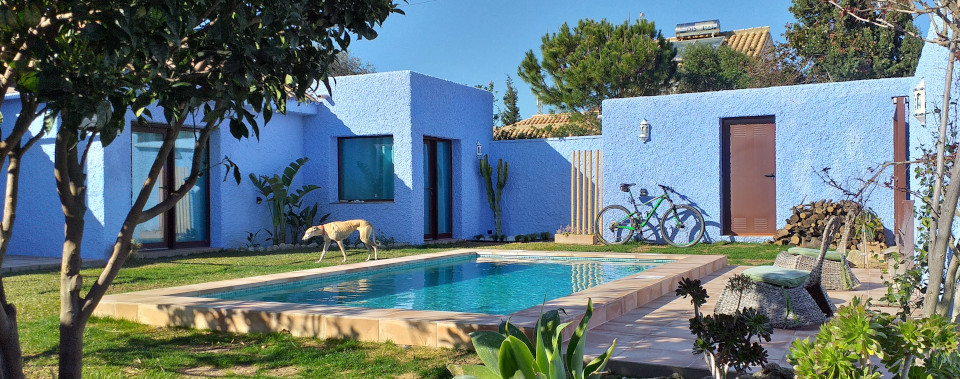 La casa desde el jardín